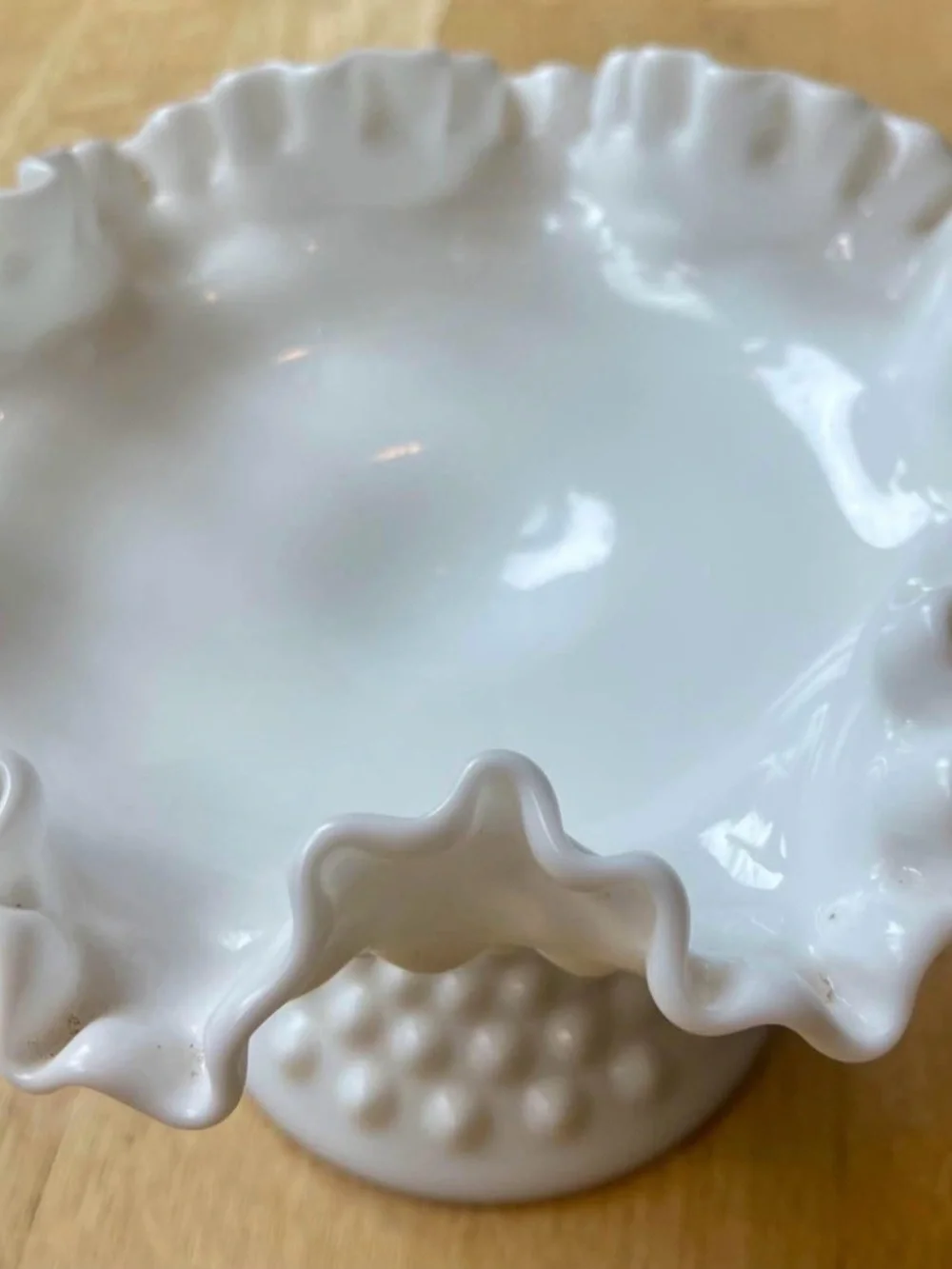 Fenton vintage hobnail